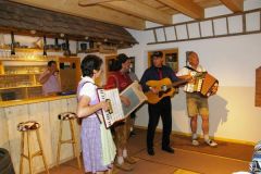 img_1371510592_733