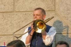 img_1374612589_458