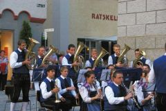 img_1374612603_590
